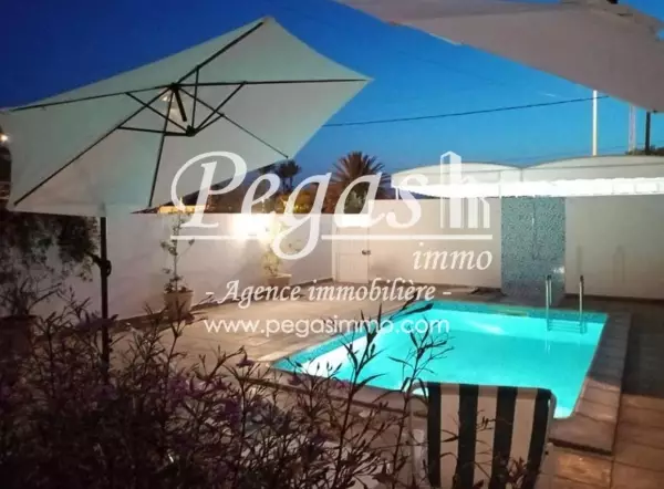 photo bien A louer, Une maison avec piscine à Djerba