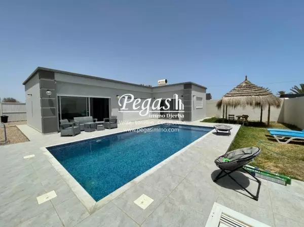 photo bien Une villa à vendre avec piscine à Djerba Temlel