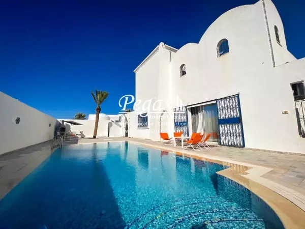 photo bien Location villa avec piscine à Djerba