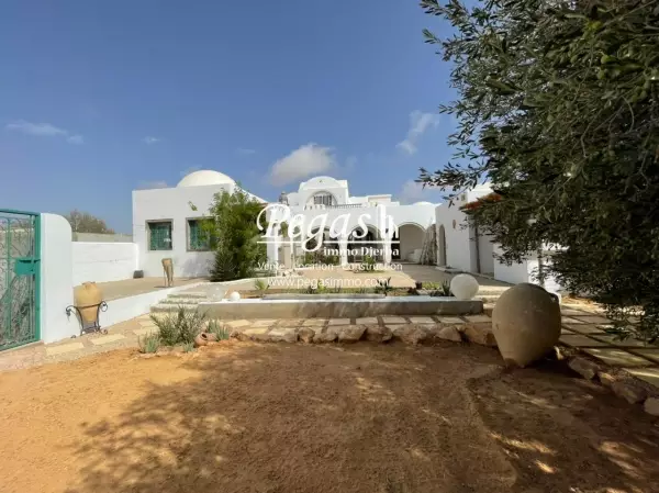 photo bien une belle maison avec à louer à Djerba